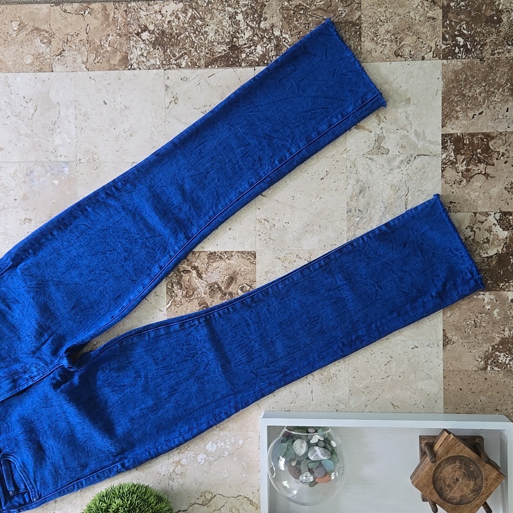MOTHER The Rascal Ankle Fray Jeans - Picture 7 of 16